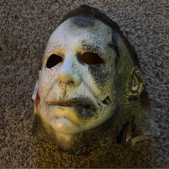 Miramax Halloween Kills 2020 Michael Myers Mask - Picture 4 of 6